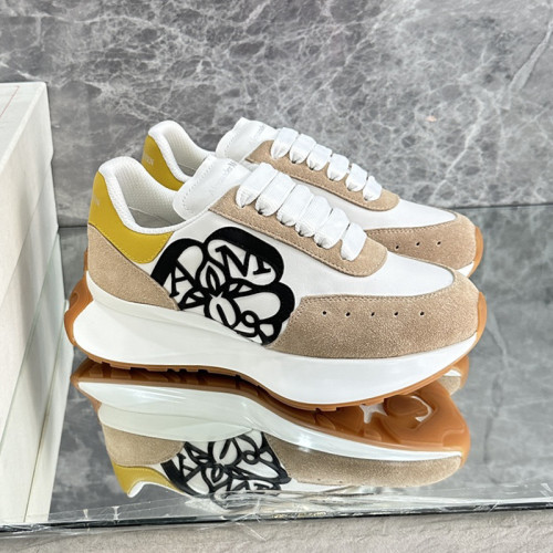 Alexander McQueen Mens Shoes Sneakers Fashion Design Luxury Brand Sprint Runner Sneaker with Original Box Whatsapp【+1-3239614486】
