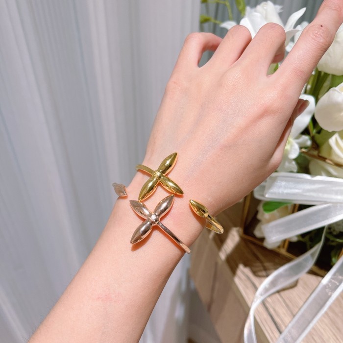 Louis Vuitton Luxury Womens Bracelet Luxury Brand with Original Box