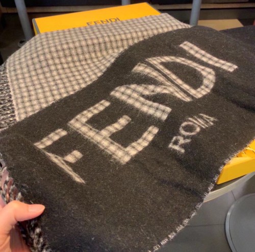 Fendi Scarves Men Womens Fashion Scarf with Original Box Whatsapp【+1-3239614486】