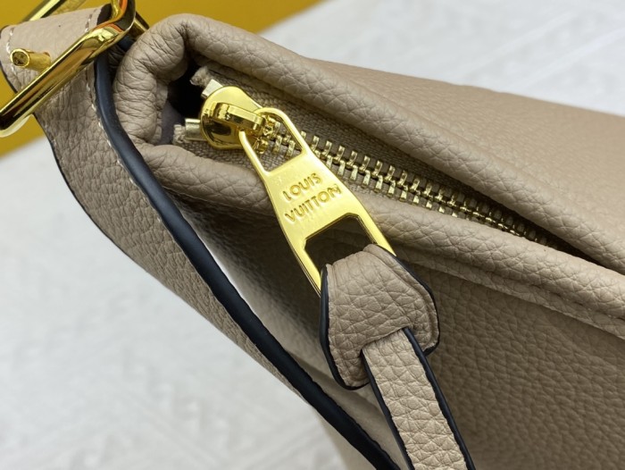 Louis Vuitton Womens Shoulder Bags Handbag Luxury Brand CarryAll Handbag Shopping Bags Whatsapp【+1-3239614486】