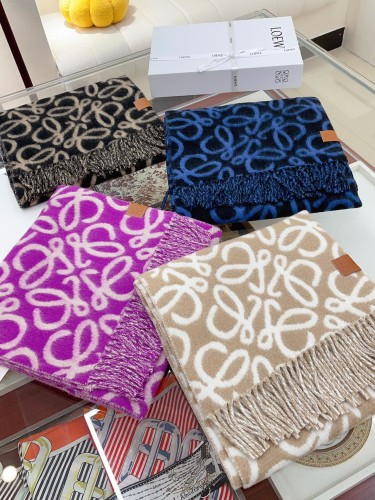 Loewe Scarves Men Womens Fashion Scarf with Original Box Whatsapp【+1-3239614486】