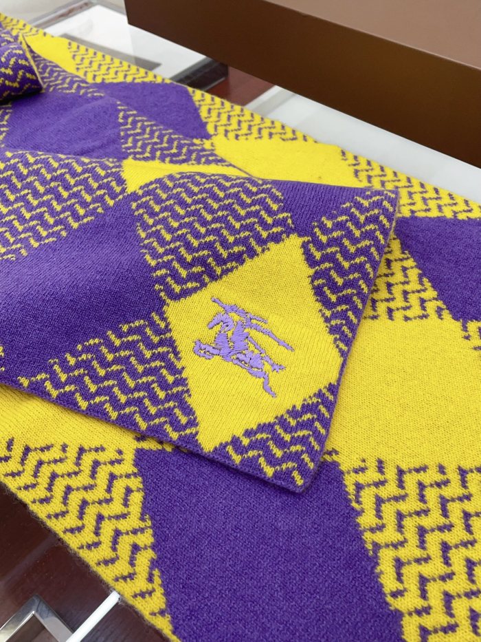Burberry Scarves Men Womens Fashion Scarf with Original Box Whatsapp【+1-3239614486】