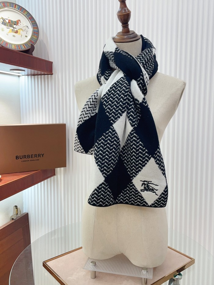 Burberry Scarves Men Womens Fashion Scarf with Original Box Whatsapp【+1-3239614486】