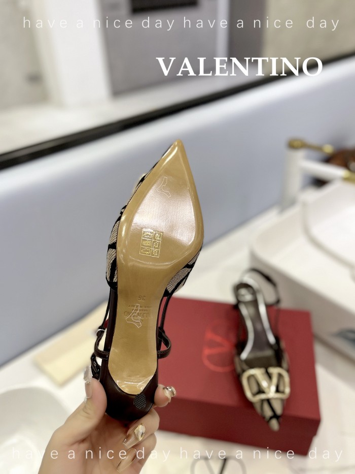 Valentino Garavani Women Fashion Shoes Pumps Luxury Brand Vlogo Signature Calfskin with Original Box 4cm Heel