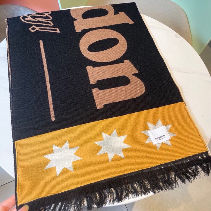 Burberry Scarves Men Womens Fashion Scarf with Original Box Whatsapp【+1-3239614486】