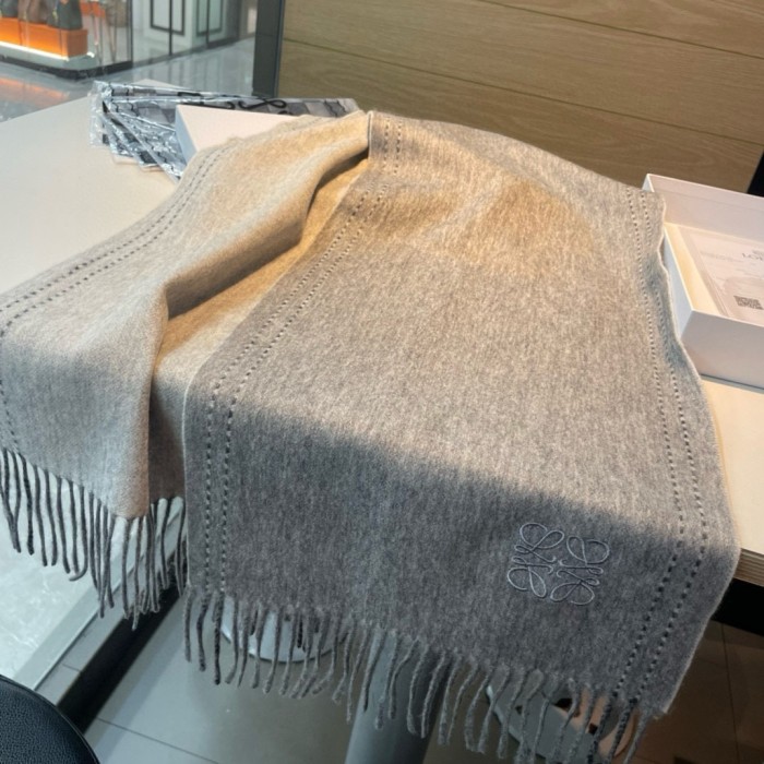 Loewe Scarves Men Womens Fashion Scarf with Original Box Whatsapp【+1-3239614486】