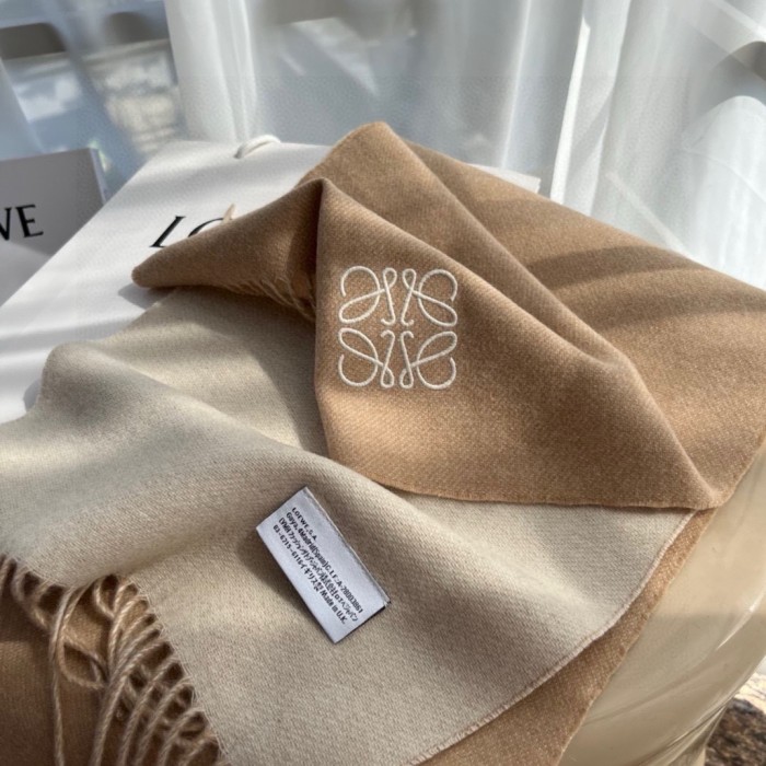 Loewe Scarves Men Womens Fashion Scarf with Original Box Whatsapp【+1-3239614486】