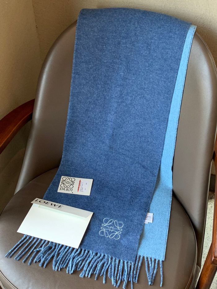 Loewe Scarves Men Womens Fashion Scarf with Original Box Whatsapp【+1-3239614486】