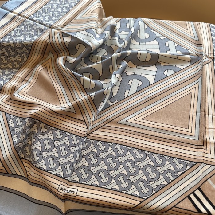 Burberry Scarves Womens Fashion Scarf with Original Box Whatsapp【+1-3239614486】