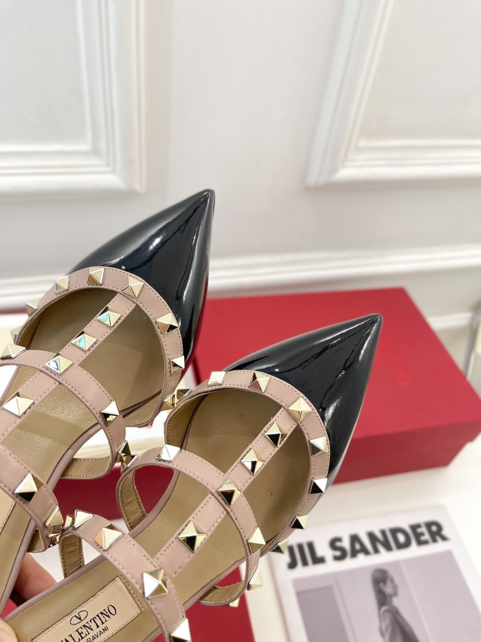 Valentino Women Shoes Mule Sandals Pointed Toe Slippers ROMAN STUD SLIDE SANDAL IN QUILTED NAPPA 5cm Heel with Original Box Whatsapp【+1-3239614486】