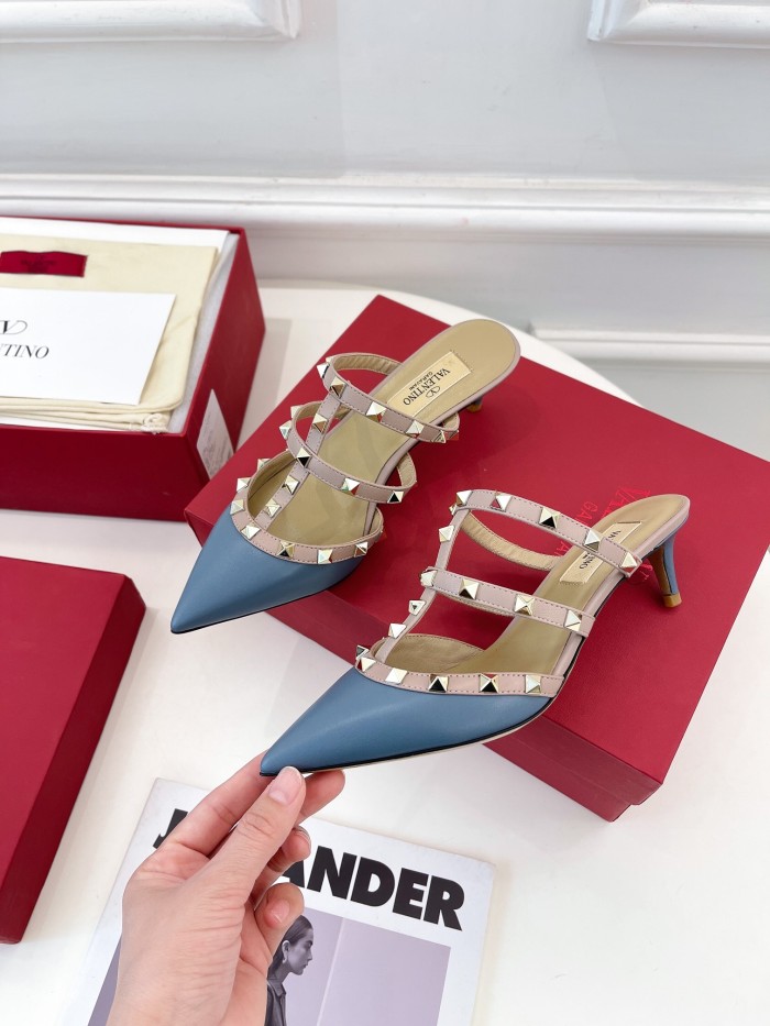 Valentino Women Shoes Mule Sandals Pointed Toe Slippers ROMAN STUD SLIDE SANDAL IN QUILTED NAPPA 5cm Heel with Original Box Whatsapp【+1-3239614486】