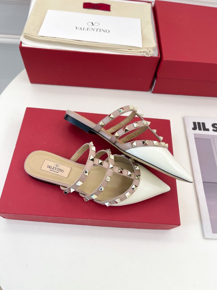 Valentino Women Shoes Mule Sandals Pointed Toe Slippers ROMAN STUD SLIDE SANDAL IN QUILTED NAPPA with Original Box Whatsapp【+1-3239614486】