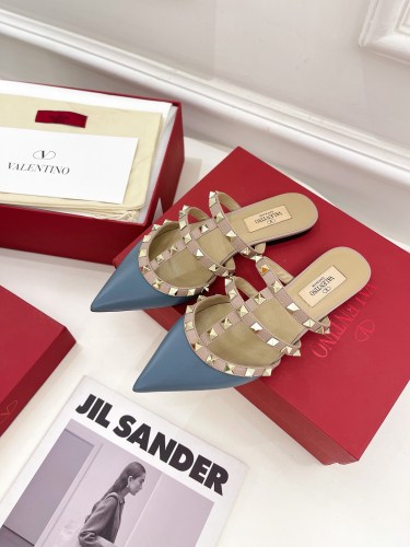 Valentino Women Shoes Mule Sandals Pointed Toe Slippers ROMAN STUD SLIDE SANDAL IN QUILTED NAPPA with Original Box Whatsapp【+1-3239614486】