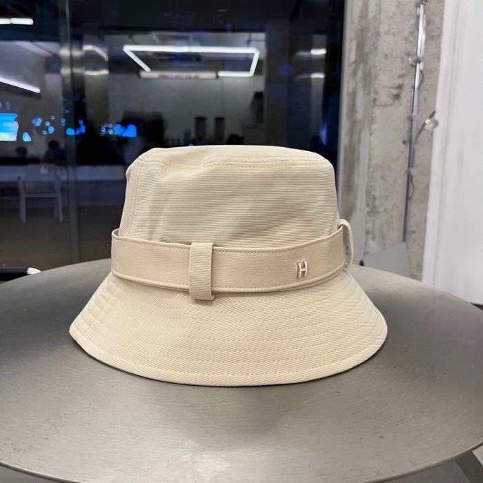 Hermes Womens Hats Luxury Brand Design Hermes Bucket Hat Straw Hat with Original Box Whatsapp 【+1-3239614486】