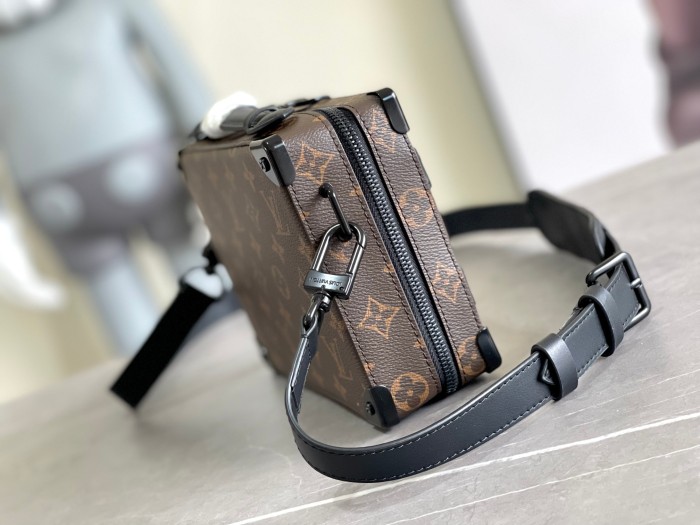 Louis Vuitton Womens Mens Bag Luxury Brand Fashion Type Handle Soft Trunk with Original Box Whatsapp【+1-3239614486】