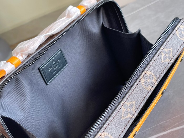 Louis Vuitton Womens Mens Bag Luxury Brand Fashion Type Handle Soft Trunk with Original Box Whatsapp【+1-3239614486】