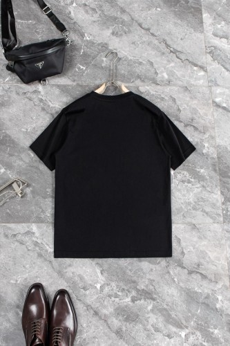 Versace Luxury Brand Men Womens Short Sleeve T-Shirt Whatsapp 【+1-3239614486】
