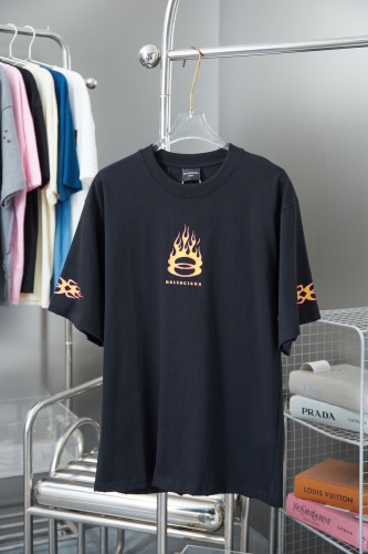 Balenciaga Luxury Brand Women Mens Short Sleeve T-Shirt Whatsapp 【+1-3239614486】