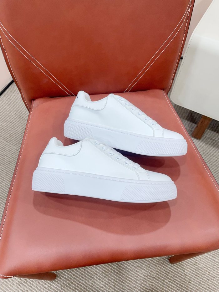 Prada Womens Shoes Sneakers Casual Luxury Brand Breathable Sneakers with Original Box Downtown leather sneakers 2EE364_3LKG_F098Z with Original Box Whatsapp【+1-3239614486】
