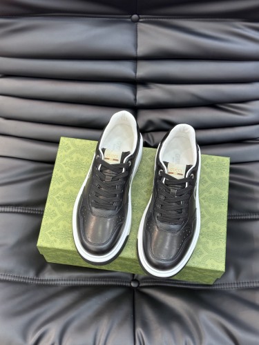 Gucci Mens Shoes Sneakers Luxury Brand Fashion Men's Gucci Re-Web trainer in leather with Original Box Whatsapp【+1-3239614486】