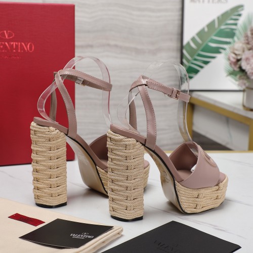 Valentino Garavani Women Fashion Shoes Pumps Luxury Brand Vlogo Signature Calfskin with Original Box 13cm Heel Whatsapp【+1-3239614486】