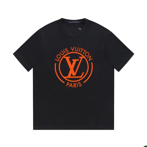 Louis Vuitton Luxury Brand Men Womens Short Sleeve T-Shirt Whatsapp 【+1-3239614486】