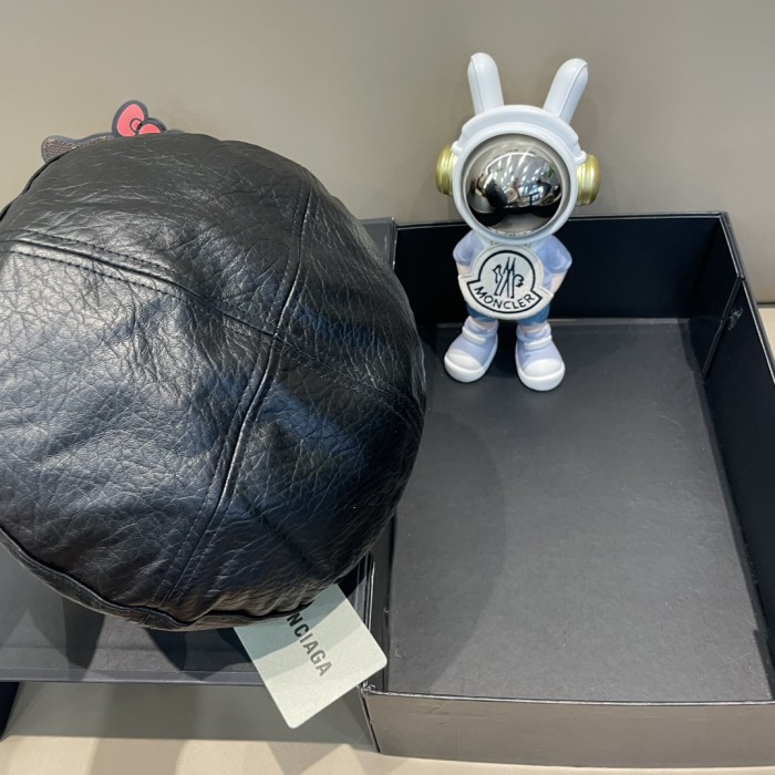 Balenciaga Womens Hats Luxury Brand Design Balenciaga Beret Hat with Original Box Whatsapp 【+1-3239614486】