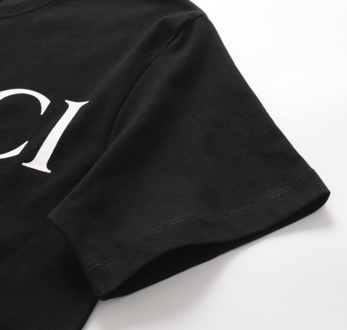 Gucci Luxury Brand Women Mens Short Sleeve T-Shirt Whatsapp 【+1-3239614486】