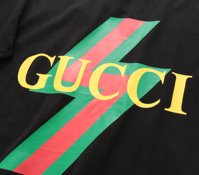 Gucci Luxury Brand Women Mens Short Sleeve T-Shirt Whatsapp 【+1-3239614486】