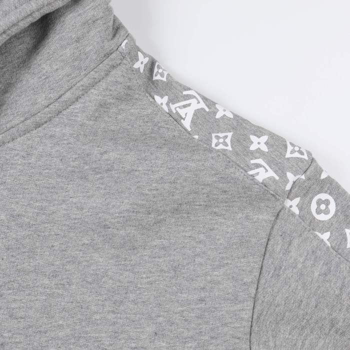 Louis Vuitton Womens Mens Long Sleeve Sweatshirt Luxury Brand Mens Hoodie Whatsapp【+1-3239614486】