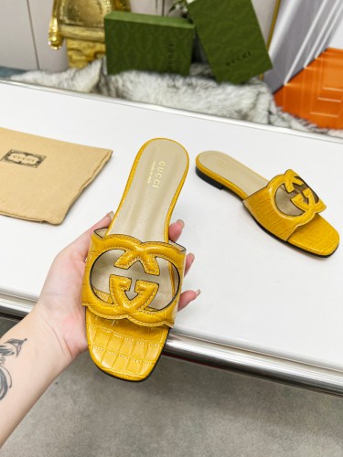 Gucci Womens Shoes Slippers Gucci WOMEN'S INTERLOCKING G CUT-OUT SANDAL Luxury Brand with Original Box 694451 US000 2535 Whatsapp 【+1-3239614486】