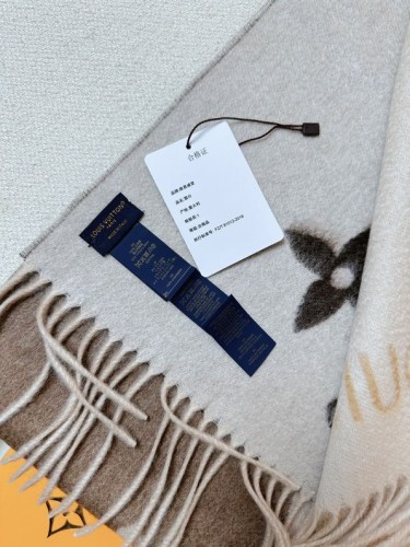 Louis Vuitton Scarves Men Womens Fashion Scarf Reykjavik Gradient Scarf with Original Box Whatsapp【+1-3239614486】
