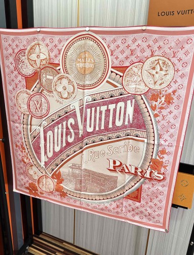 Louis Vuitton Scarves Womens Fashion Scarf Malles Merveilleuses Square 90 M79863 with Original Box Whatsapp【+1-3239614486】