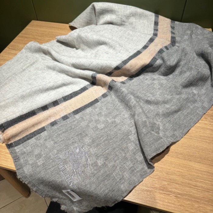 Burberry Scarves Men Womens Fashion Scarf with Original Box Whatsapp【+1-3239614486】