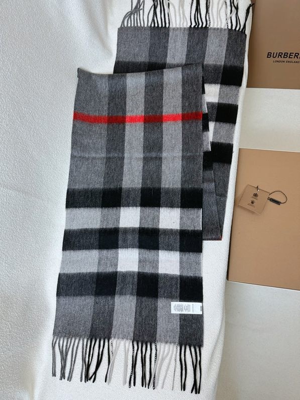 Burberry Scarves Men Womens Fashion Scarf with Original Box Whatsapp【+1-3239614486】