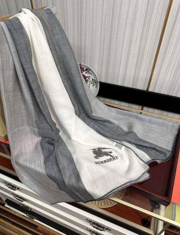 Burberry Scarves Womens Fashion Scarf with Original Box Whatsapp【+1-3239614486】