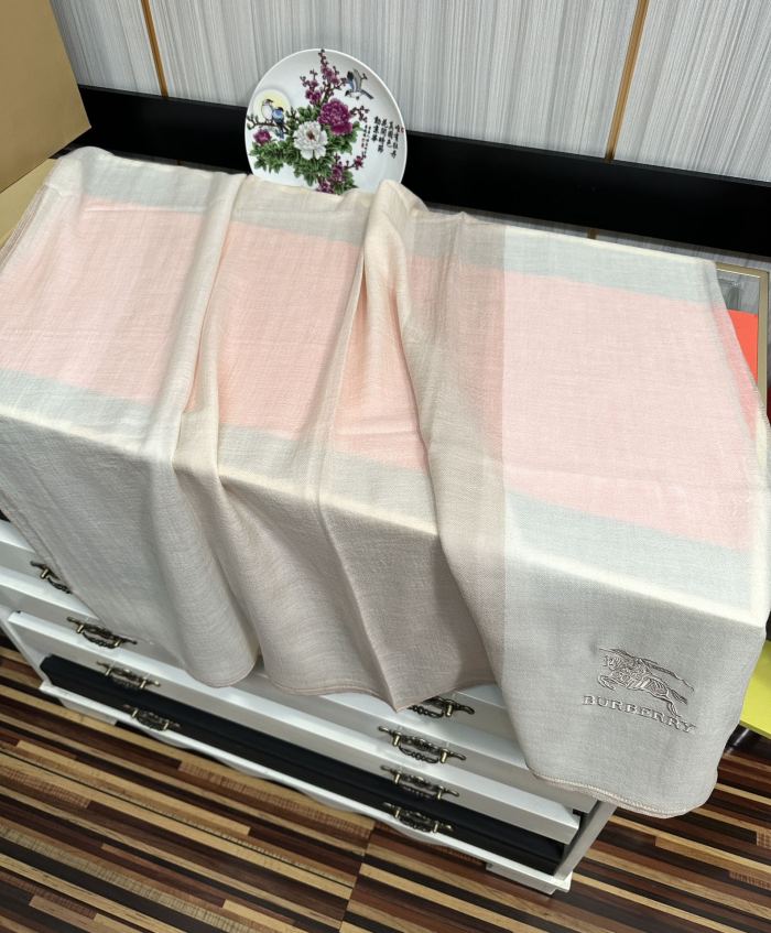Burberry Scarves Womens Fashion Scarf with Original Box Whatsapp【+1-3239614486】