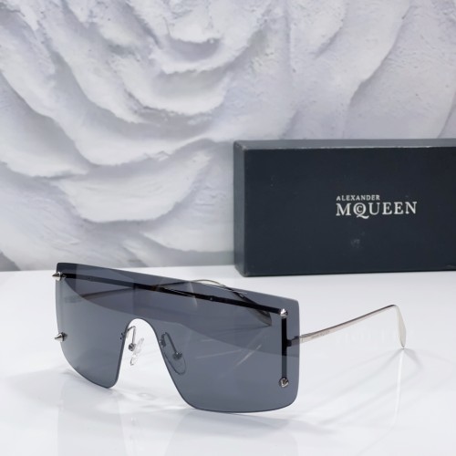 Alexander McQueen Sunglasses Luxury Brand Men Womens Sunglasses with Original Box Whatsapp 【+1-3239614486】AM0412S