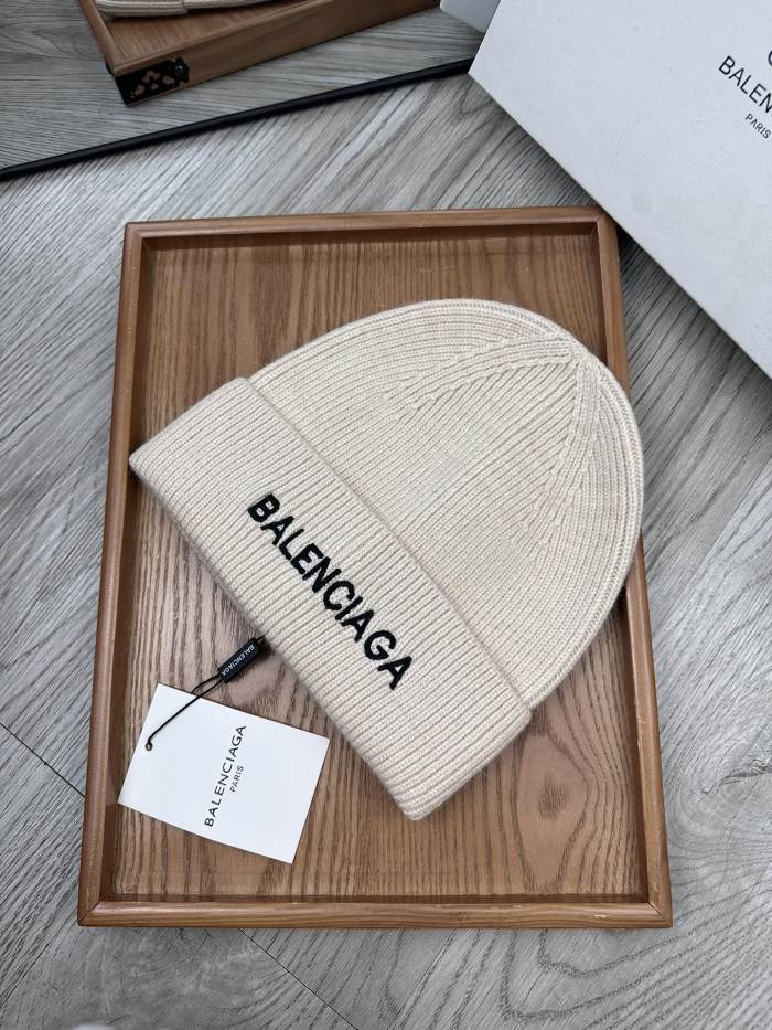 Balenciaga Mens Womens Hats Luxury Brand Design Balenciaga Knit Hat with Original Box Whatsapp 【+1-3239614486】