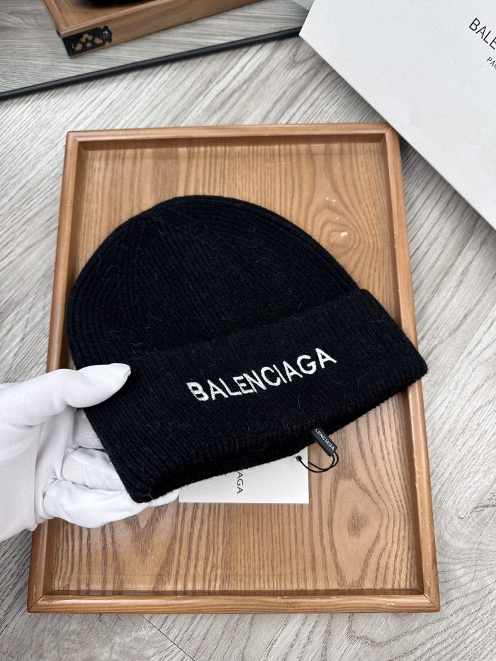 Balenciaga Mens Womens Hats Luxury Brand Design Balenciaga Knit Hat with Original Box Whatsapp 【+1-3239614486】