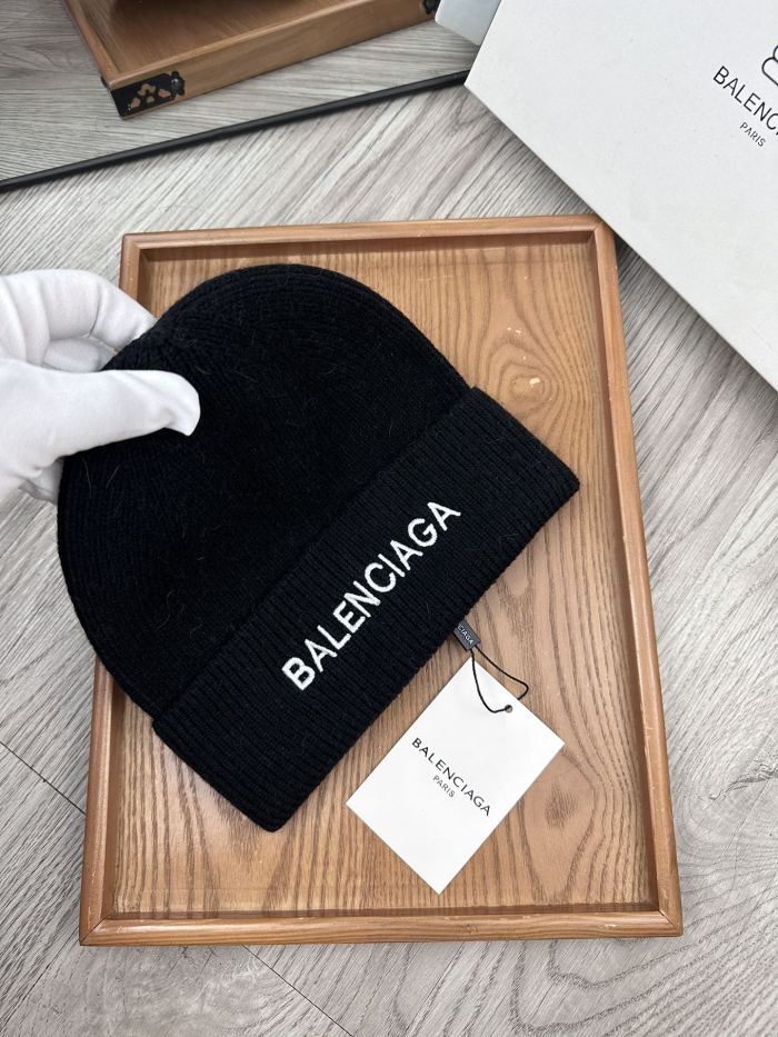 Balenciaga Mens Womens Hats Luxury Brand Design Balenciaga Knit Hat with Original Box Whatsapp 【+1-3239614486】