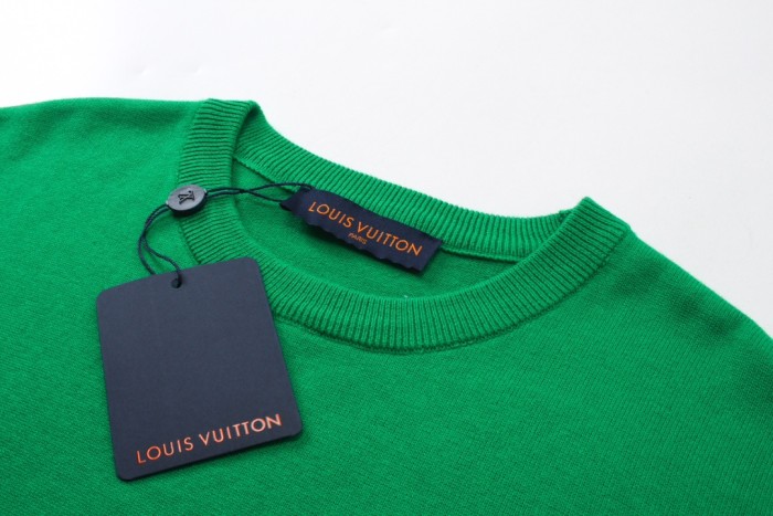 Louis Vuitton Luxury Brand Men Womens Short Sleeve T-Shirt Short-Sleeved Signature Crewneck 1AFIU1 Whatsapp 【+1-3239614486】
