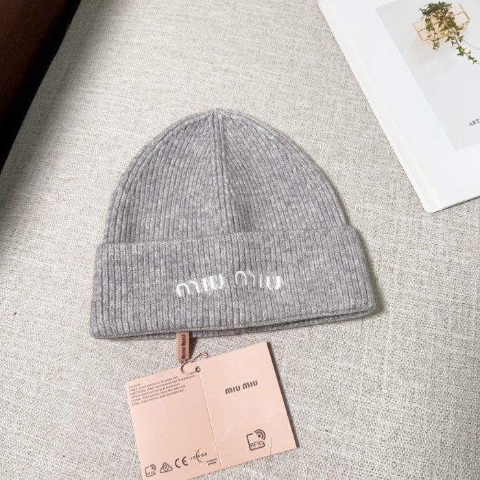 Miumiu Womens Cap Knit Hat Luxury Brand with Original Box Whatsapp 【+1-3239614486】