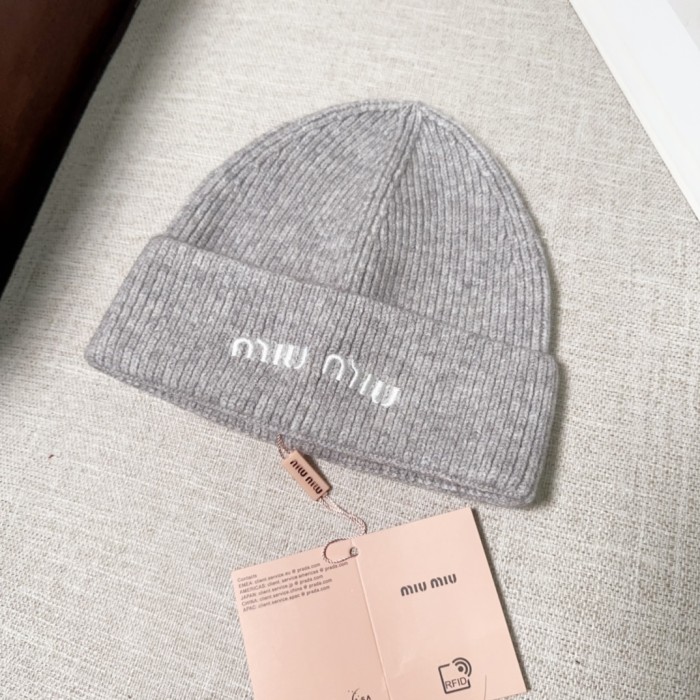 Miumiu Womens Cap Knit Hat Luxury Brand with Original Box Whatsapp 【+1-3239614486】
