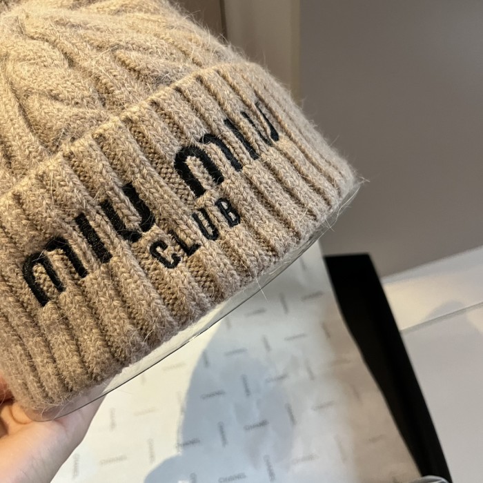 Miumiu Womens Cap Knit Hat Luxury Brand with Original Box Whatsapp 【+1-3239614486】
