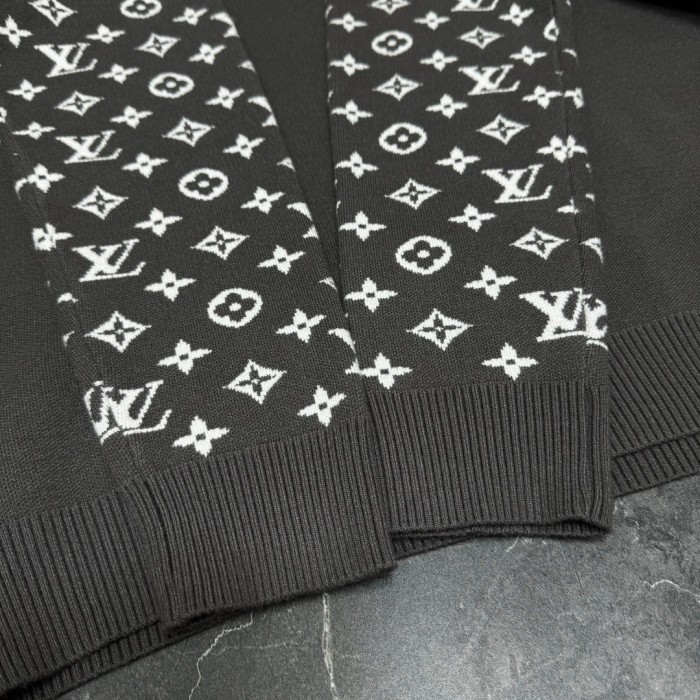 Louis Vuitton Mens Sweater Knitwear Luxury Brand Mens Sweaters Top Quality Whatsapp【+1-3239614486】