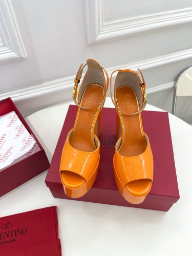 Valentino Garavani Women Fashion Shoes Pumps Luxury Brand Vlogo Signature Calfskin with Original Box 15cm Heel Whatsapp【+1-3239614486】