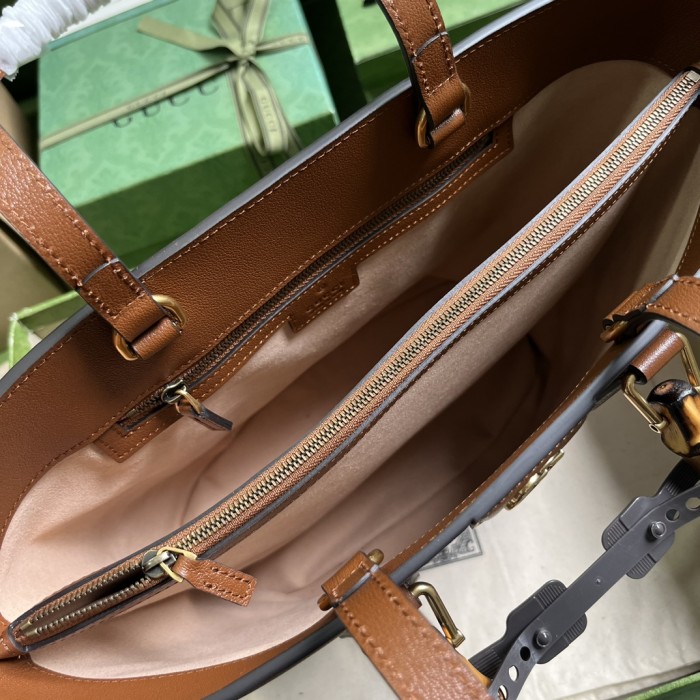 Gucci Womens Bags Shoulder Handbags Luxury Brand Gucci Diana medium tote bag in cuir leather Whatsapp 【+1-3239614486】