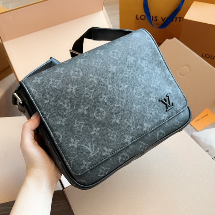 Louis Vuitton Mens Bags Fashion Type Shoulder Messenger Bags Luxury Brand Black DISTRICT PM M45272 with Original Box whatsapp【+1-3239614486】