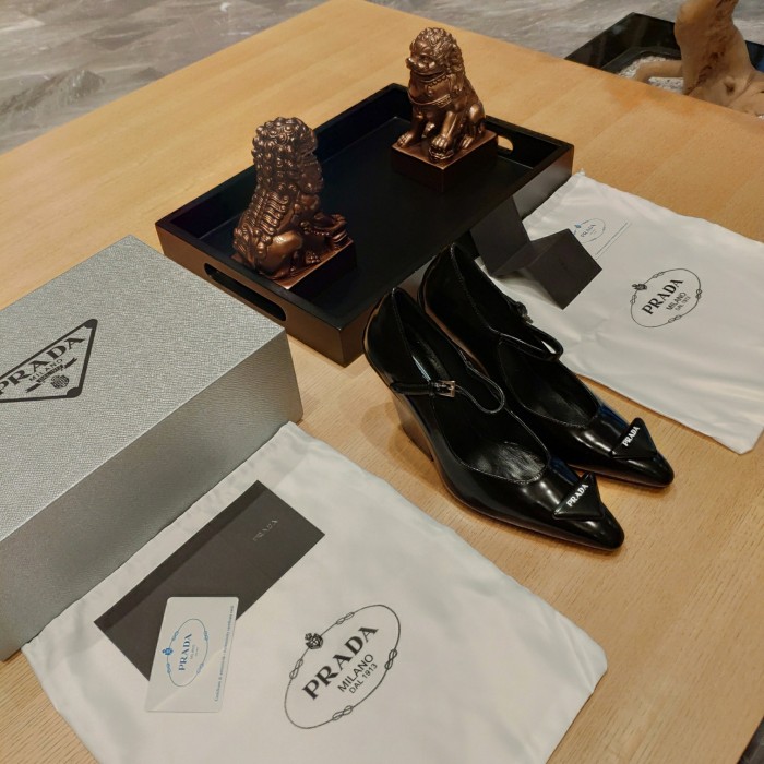 Prada Womens Shoes Sandals Casual Luxury Brand Pumps 8cm Heel with Original Box Whatsapp【+1-3239614486】